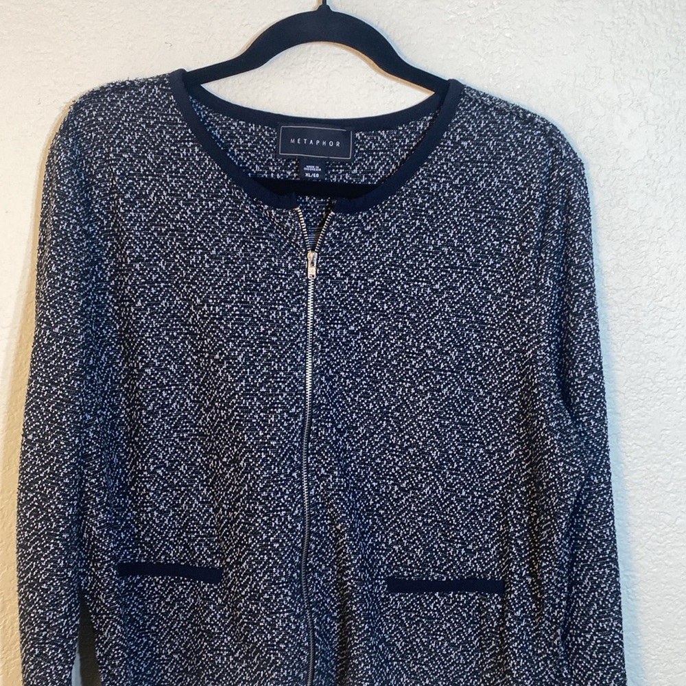 Metaphor Cropped Lightweight Zip Up Jacket Size XL - Picture 2 of 16